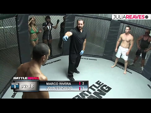 ❤️ Ultimate Fighter трахает номерную девушку сразу после боя на ринге Качественный секс у нас